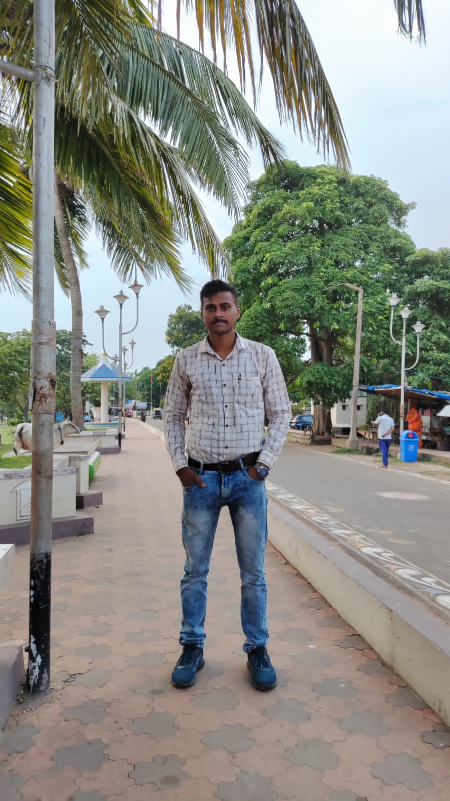 Sovan Mondal — Founder, Bajrangbali Travels